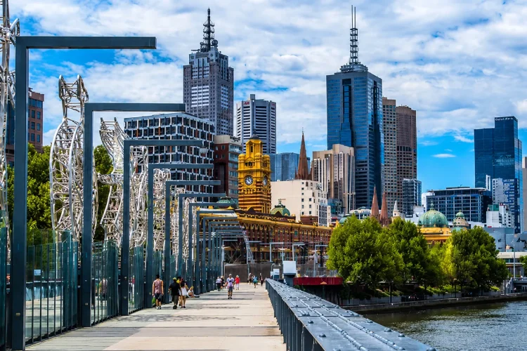 Licensed Plumb Construct plumber providing local plumbing services in Collingwood Melbourne